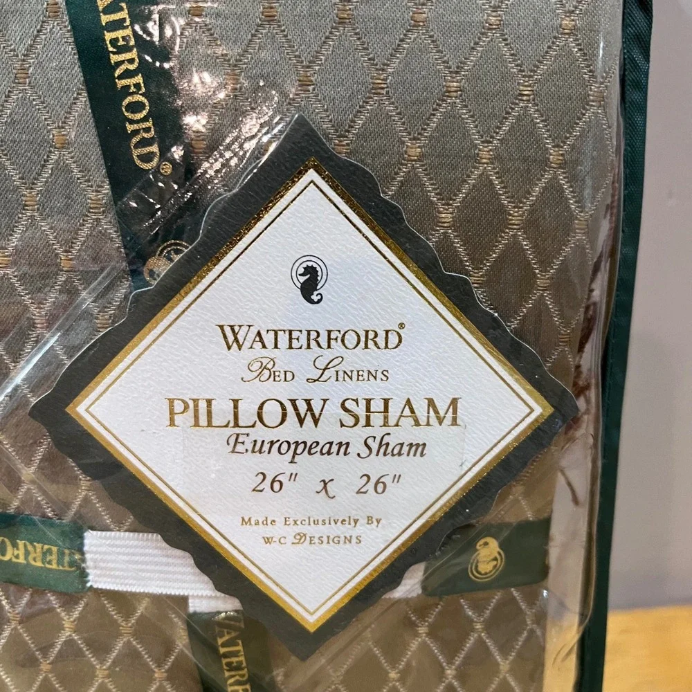 Waterford Merrill European Sham 26x26 Sage Green Gold Diamond Quilted‎ Vtg Style